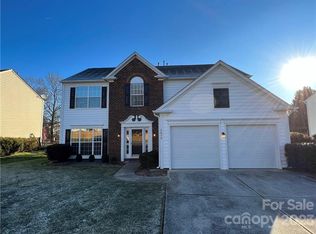 5834 Cambridge Bay Dr, Charlotte, NC 28269