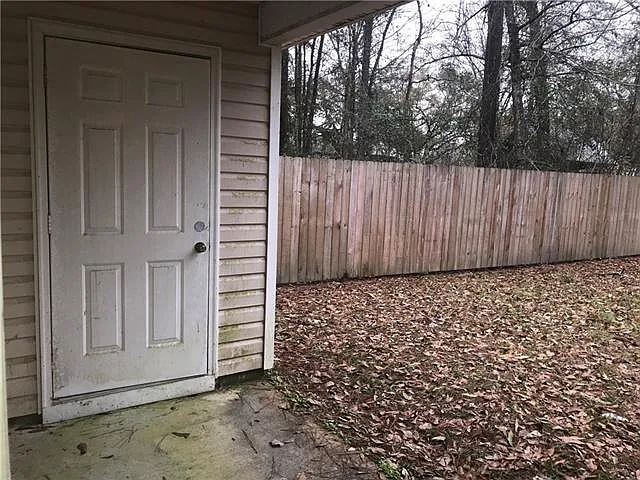 947 N Carnation St — Photo 12