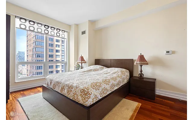 Rented by Douglas Elliman | media 18