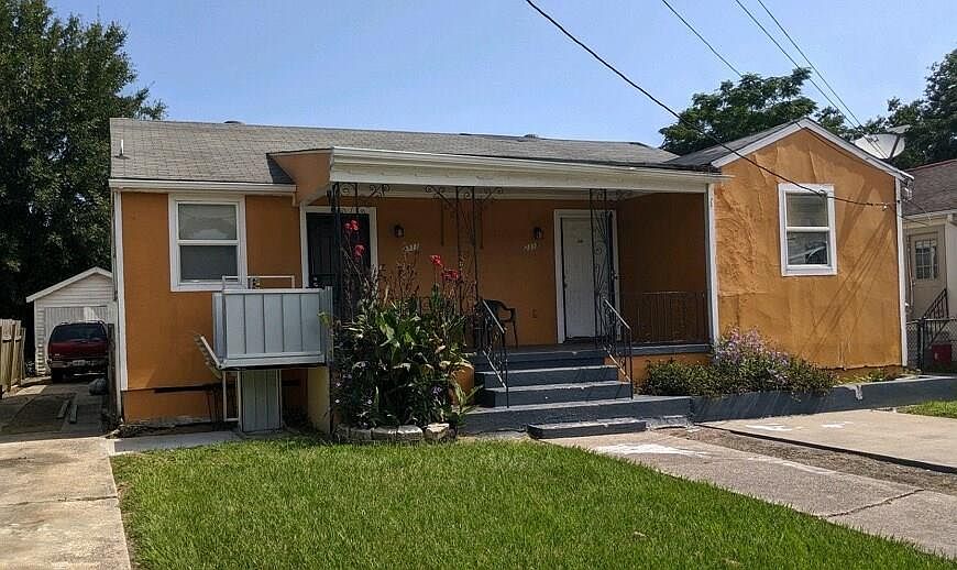 1st image of 2311-13 Robert E Lee Blvd