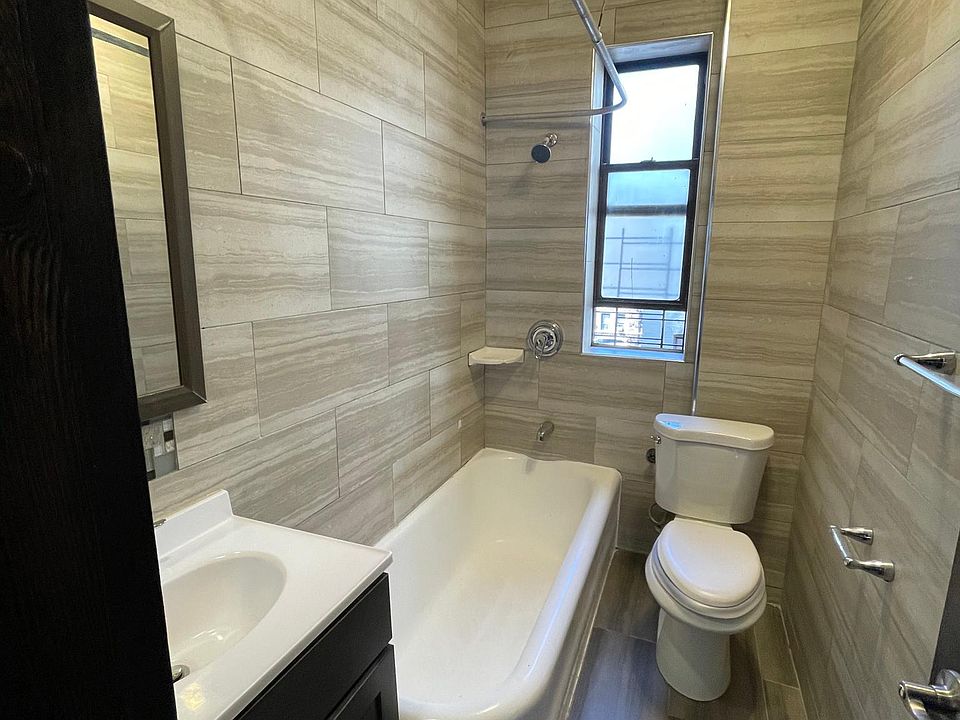 2nd image of 2285 Ocean Ave #2