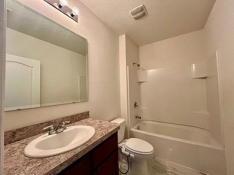 3227 Bayou Bay Dr — Photo 29