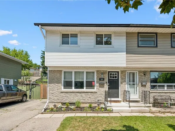 589 Elgin St N, Cambridge, ON N1R 6A2