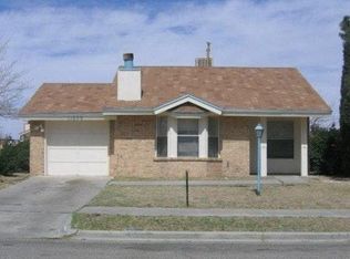 11829 Frank Shorter Ln, El Paso, TX 79936