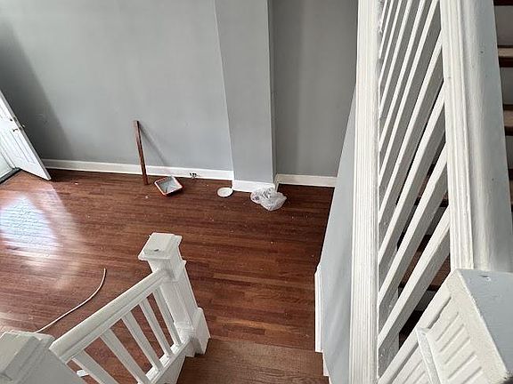 4th image of 2107 Westwood Ave