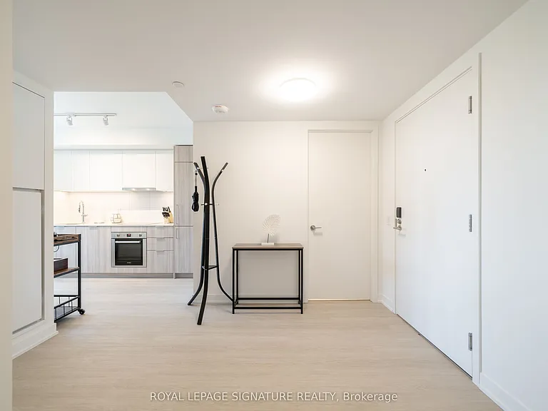 25 Saint Dennis Dr #607 — Photo 17