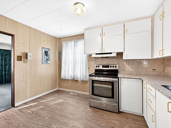 5th image of 254 Juniper Ave