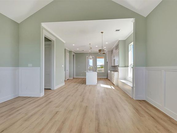 4th image of 4011 Obra Drive