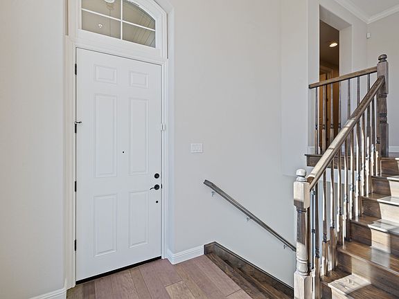 3rd image of 84 Lily Ct