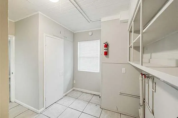 319 NW 16th Ave — Photo 89
