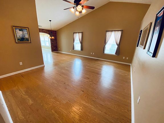 Living room_06132023