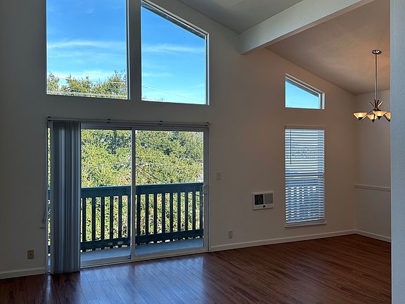 5th image of 480 E Okeefe St APT 303