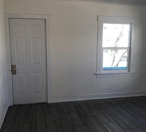 4th image of 3724 Bliss Ave