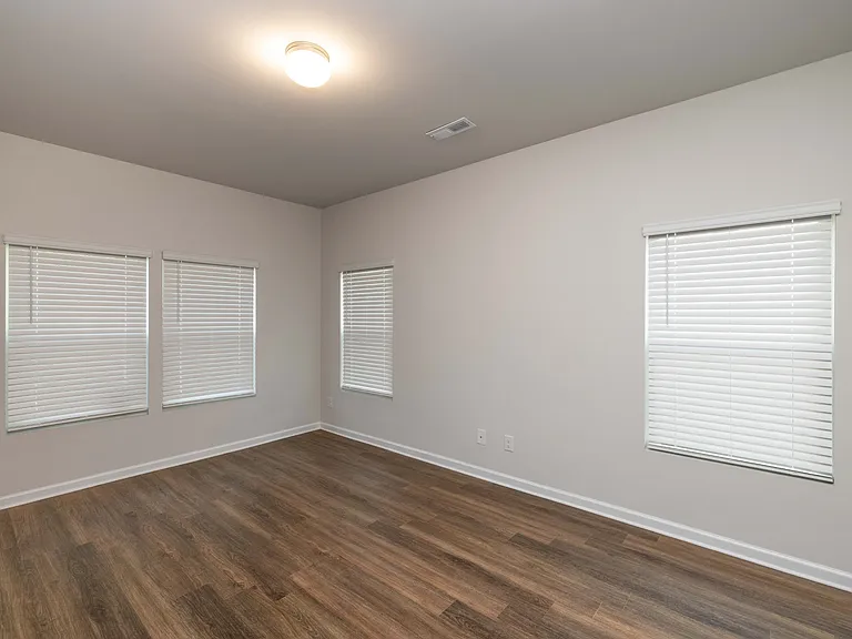 142 S Bell Ave #1 — Photo 8