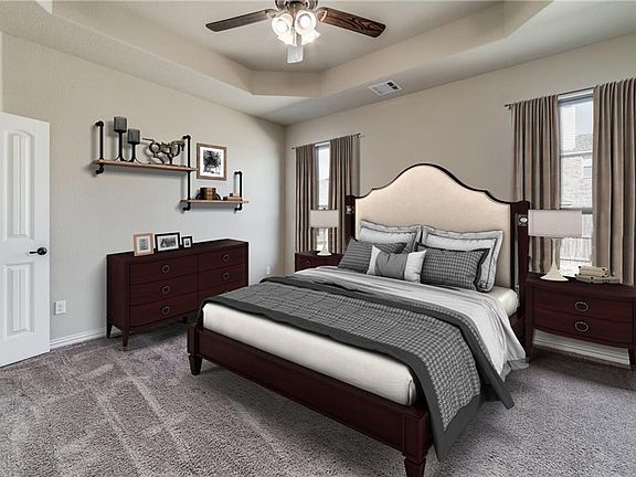 5th image of 417 Foxtail Ct