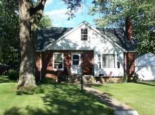 7103 Virginia St, Merrillville, IN 46410