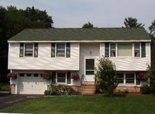 3 Brookview Dr, Londonderry, NH 03053
