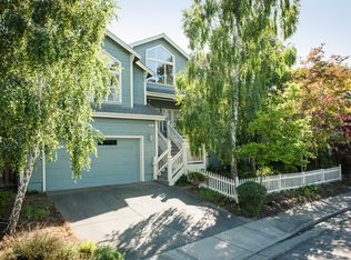 29 Meadow Ridge Dr, Corte Madera, CA 94925
