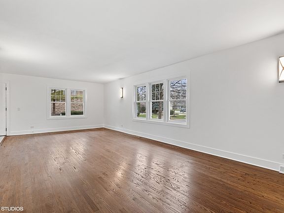 4th image of 850 Deere Park Ct