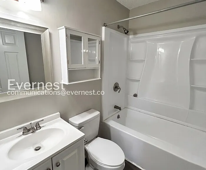 1176 Sioux Ter — Photo 13