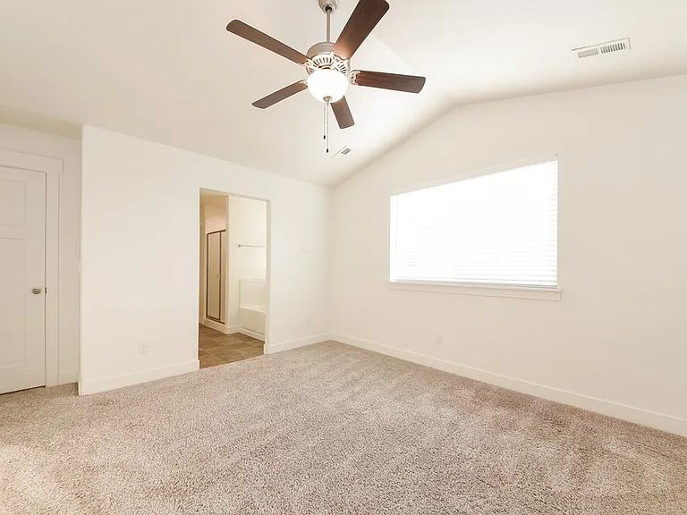 4907 E Breezy Patch Rd — Photo 9