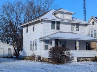 806 N Seltzer St, Crestline, OH 44827