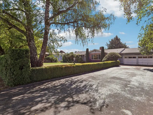 33090 SW Bridges Rd, Hillsboro, OR 97123