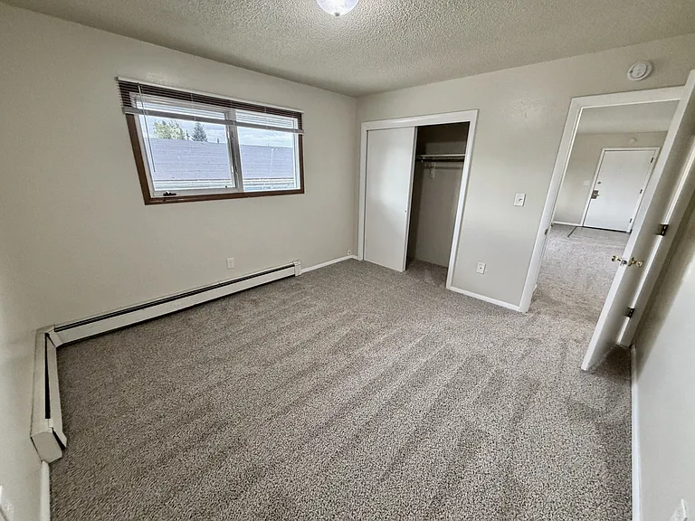 821 N Hoyt St #6 — Photo 6