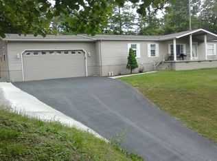 82 Hope Ln, Pineville, KY 40977