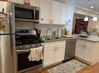 3055 W Palmer Blvd #G, Chicago, IL 60647