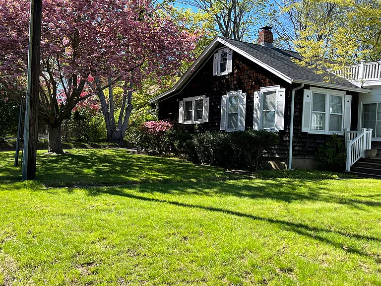 25 Harvest Ln — Photo 7