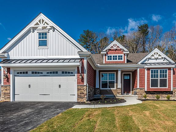 2nd image of 22542 Arbor Cir #5NF7RM