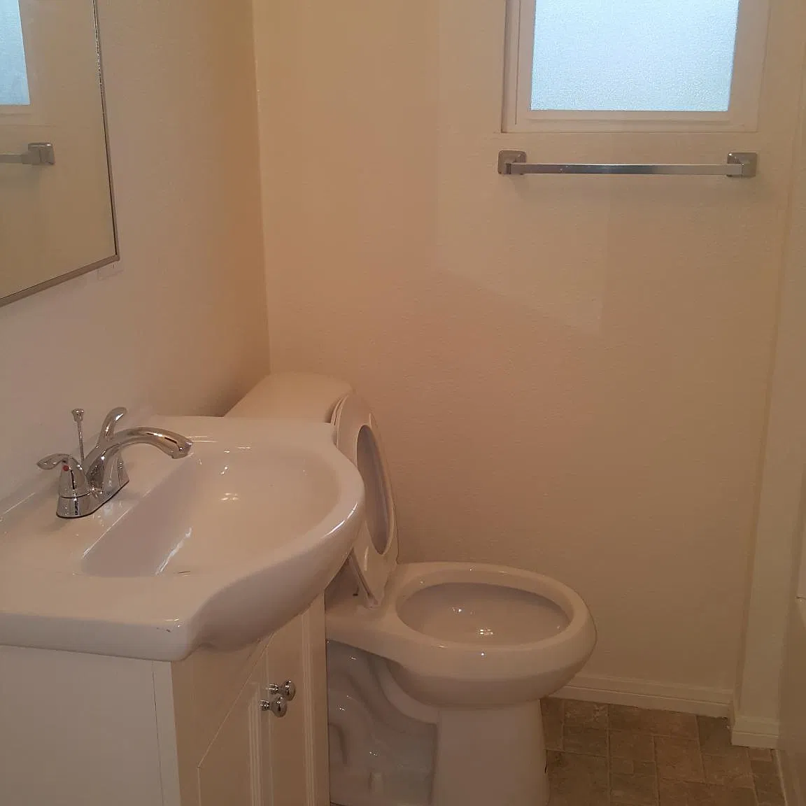 1 bed, 425 sqft, $2,200 — Photo 3