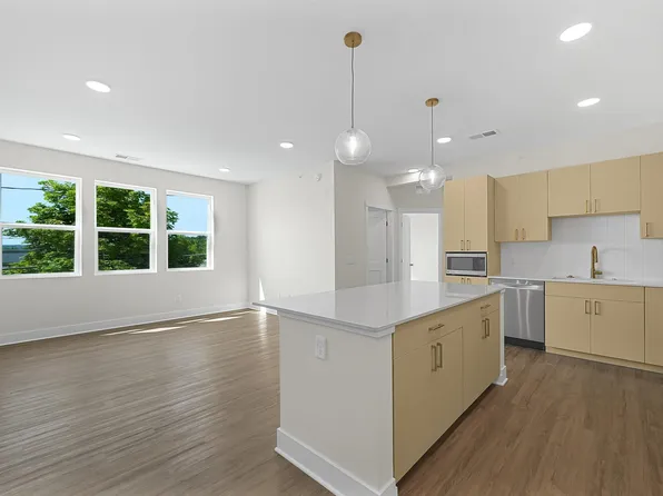 1109 S Carver St #4, Traverse City, MI 49686