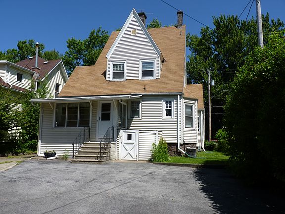 3rd image of 247 Tremont St