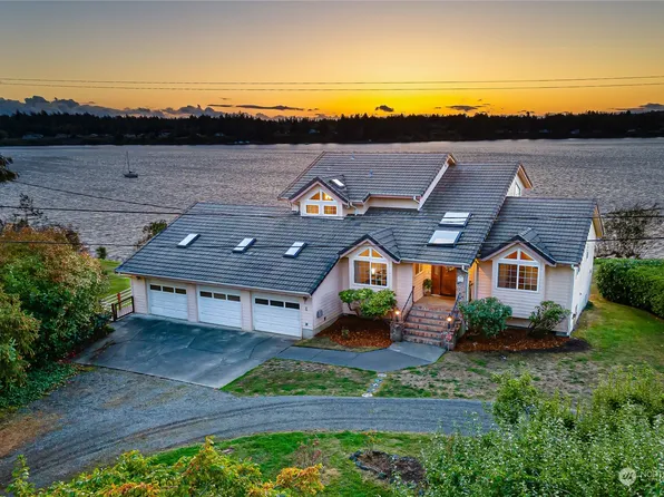 8827 Buttonwood Lane NE, Olympia, WA 98516