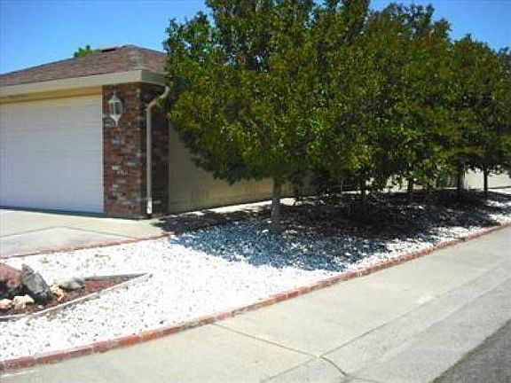 2nd image of 6633 Waldorf Ct