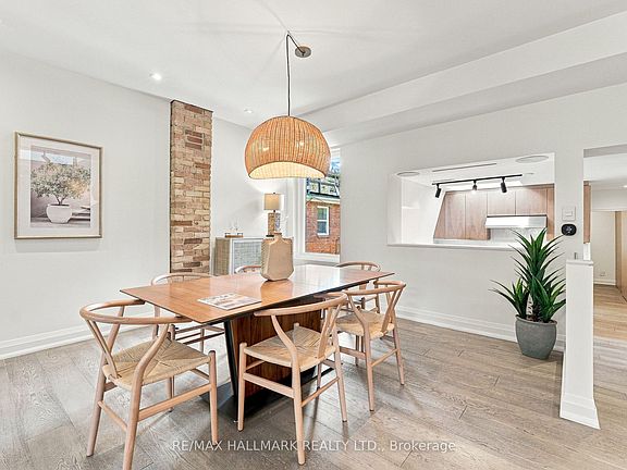 2nd image of 10 Earl St