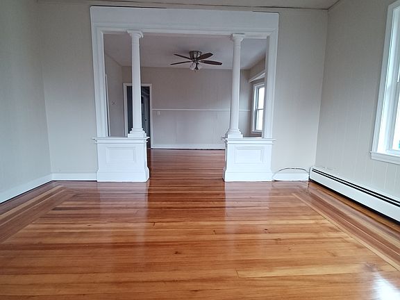 4th image of 22 Chestnut St #2