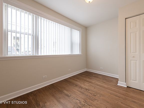 5th image of 2636 W Foster Ave APT 104