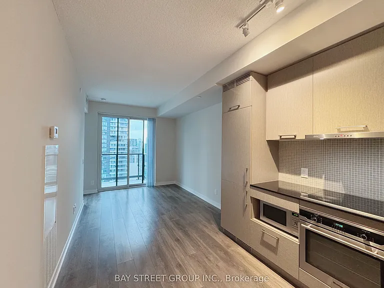 87 Peter St #2501 — Photo 1