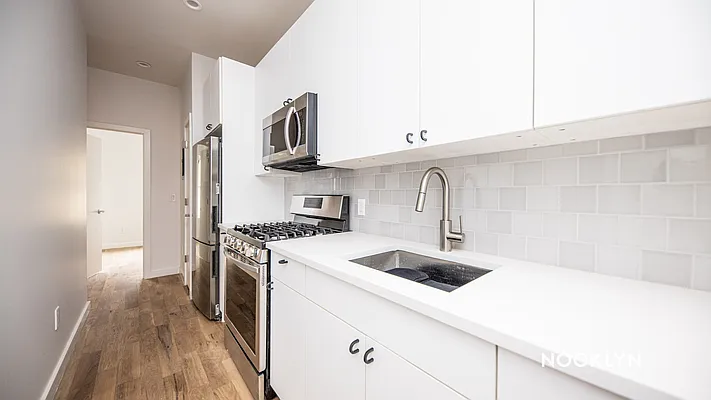 Rented by Nooklyn NYC LLC | media 14