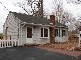 12 Zeek Way, Hopatcong, NJ 07843