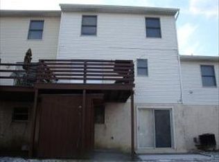 15 Sunrise Ter, Millersville, PA