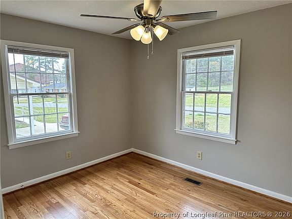 5th image of 5622 Carson Dr