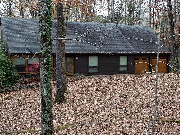 2nd image of 125 Lakeway Dr