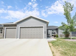 6843 23rd St S, Fargo, ND 58104