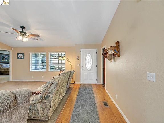 4th image of 16631 Atencio Ct