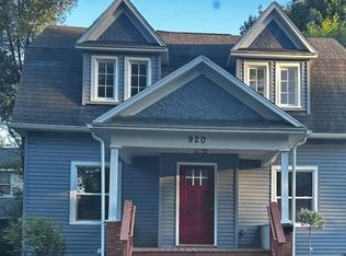 920 Reed Ave, Kalamazoo, MI 49001