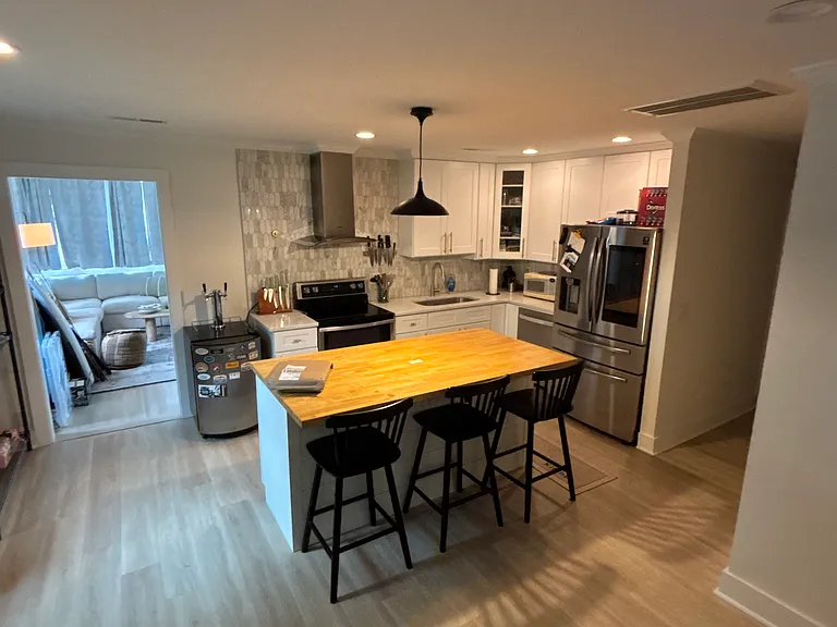 12 Pearl St — Photo 12